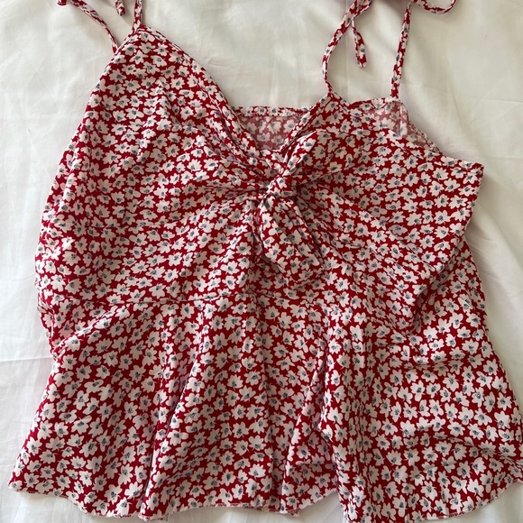 red top - Picture 1 of 2